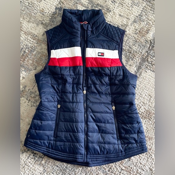 Tommy Hilfiger Jackets & Blazers - Tommy Hilfiger sport vest size medium